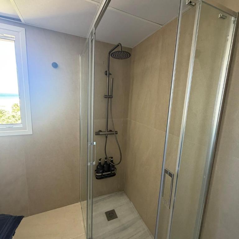 Ático premium & nuevo, Terraza con vistas al Estrecho, 2 habitaciones & parking, Tarifa - Apartamento de 2 dormitorios con terraza y vistas al mar - 3