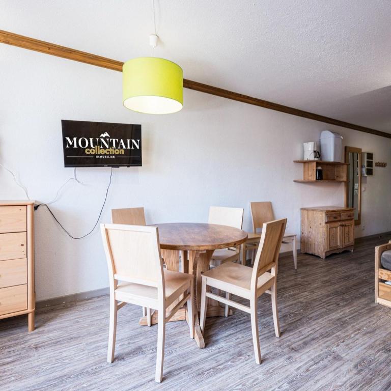 Studio confortable au centre-ville avec balcon - FR-1-518-145 - Studio - 8