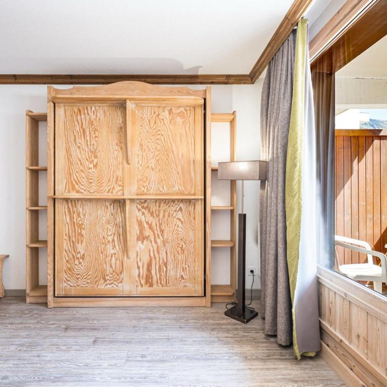 Studio confortable au centre-ville avec balcon - FR-1-518-145 - Studio - 11