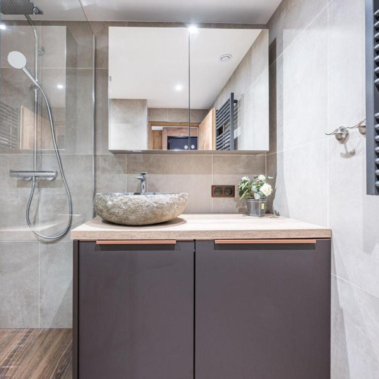 Studio rénové centre-ville Val-d'Isère avec balcon - FR-1-518-167 - Studio - 14
