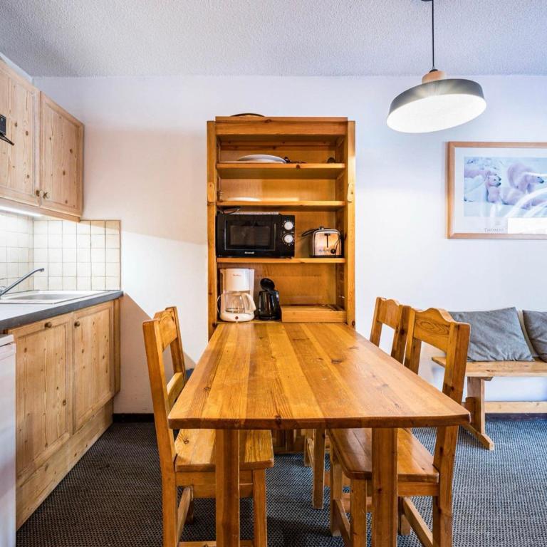 Studio confortable au centre avec balcon, capac. 3 pers. - FR-1-518-121 - Studio - 13