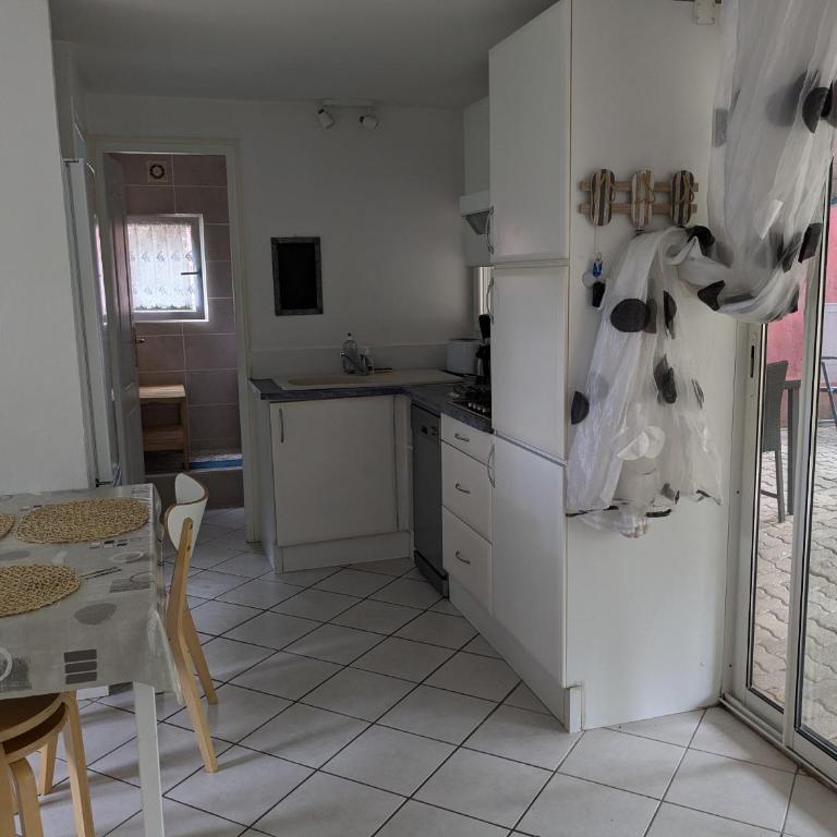 Les Mayombes - Maison 2 Chambres - 11