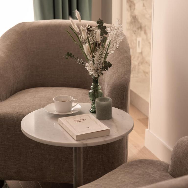Hotel des Quinconces Bordeaux Centre - Chambre Lit King-Size - Vue sur Jardin - 5