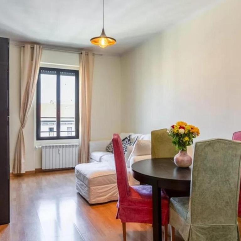 Allegroitalia Corso Concordia - Appartamento con 2 Camere da Letto e Vista Città - 4