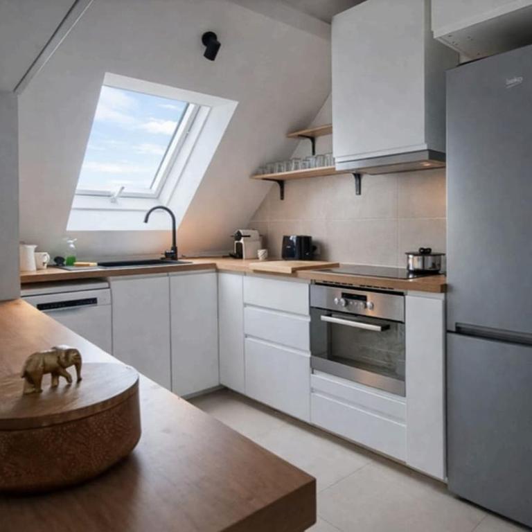 Modern & Spacious Duplex - Appartement 1 Chambre - 10