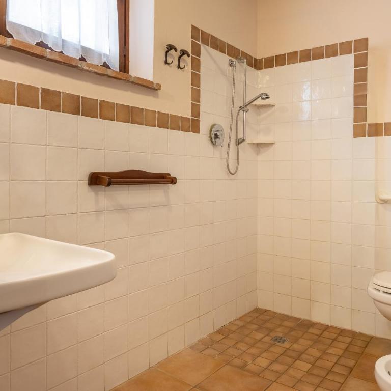 Il Giuncheto Apartments, Pool, Umbrian Countryside - Apartment 5 - 1