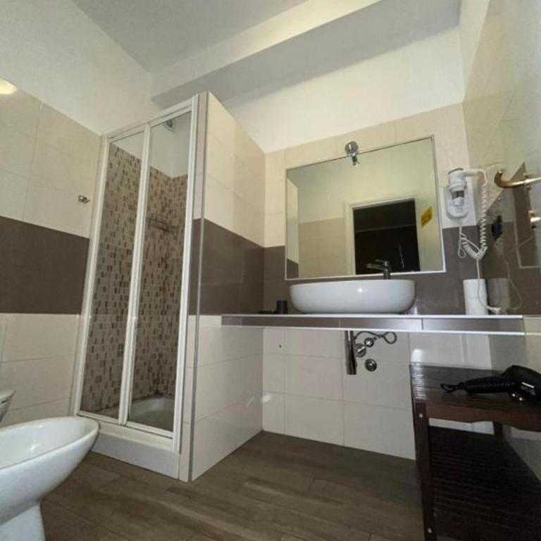 Vatican Garden GUESTHOUSE - Appartamento con 5 Camere da Letto - 47