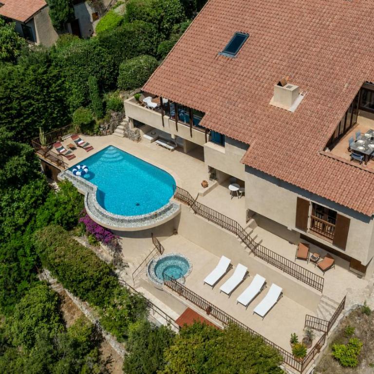 Villa vue mer au cœur des hauteurs de Théoule-sur-Mer - Villa - 14