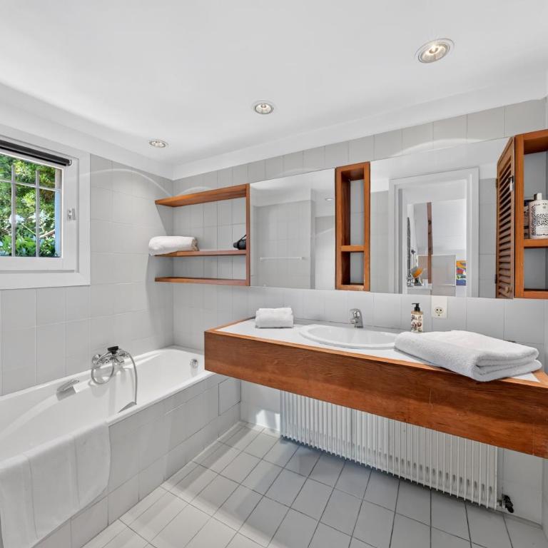 Villa vue mer au cœur des hauteurs de Théoule-sur-Mer - Villa - 21