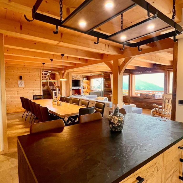 Chalet Serbijanka Alpine Retreat with Hammam Sauna and Jacuzzi for 14 Gueststs - Chalet - 31