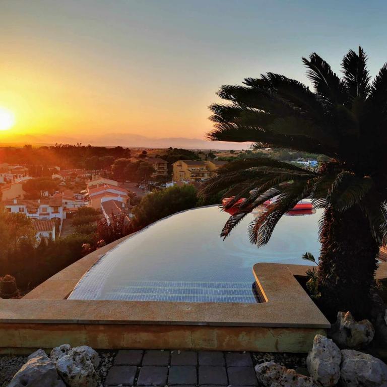Torre con piscina, barbacoa, wifi. - Chalet Superior - 23