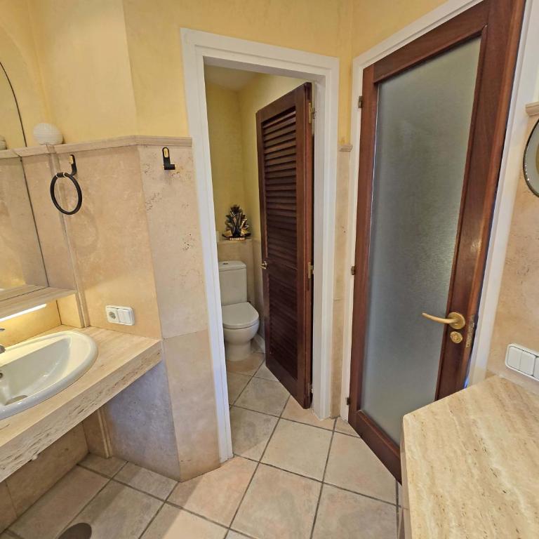 Torre con piscina, barbacoa, wifi. - Chalet Superior - 40