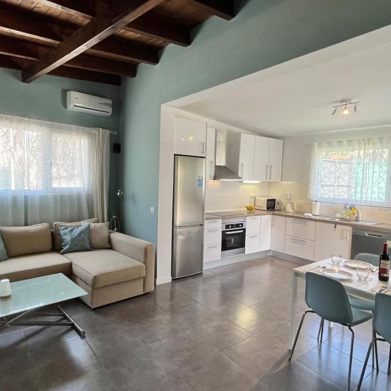 Finca House by Fataga Maspalomas - Two-Bedroom Chalet - 13