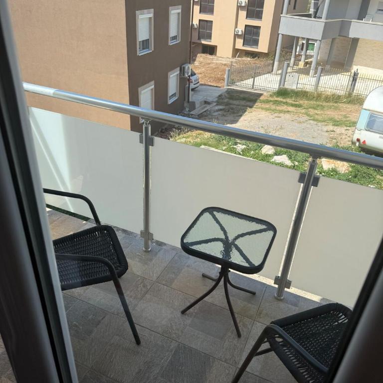 Bella Montenegrina Apartments - One-Bedroom Apartment - 4