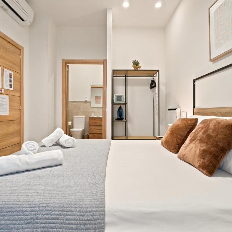 Casa Príncipe Pío - Habitación Doble con baño privado - 6