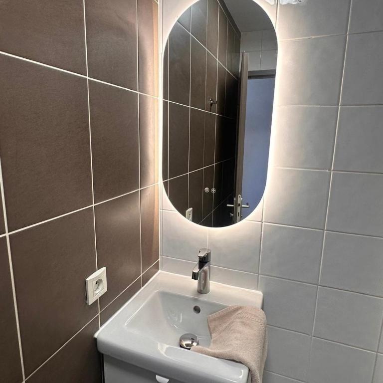 Studio Ô Maé proche Village Outlet - Aéroport - St-Quentin-Fallavier - Appartement 1 Chambre - 11