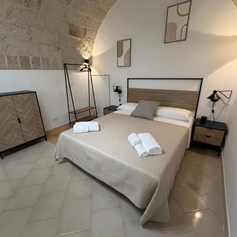 Dimora PetrApulia - Lamia - Camera Matrimoniale con Bagno Privato - 3