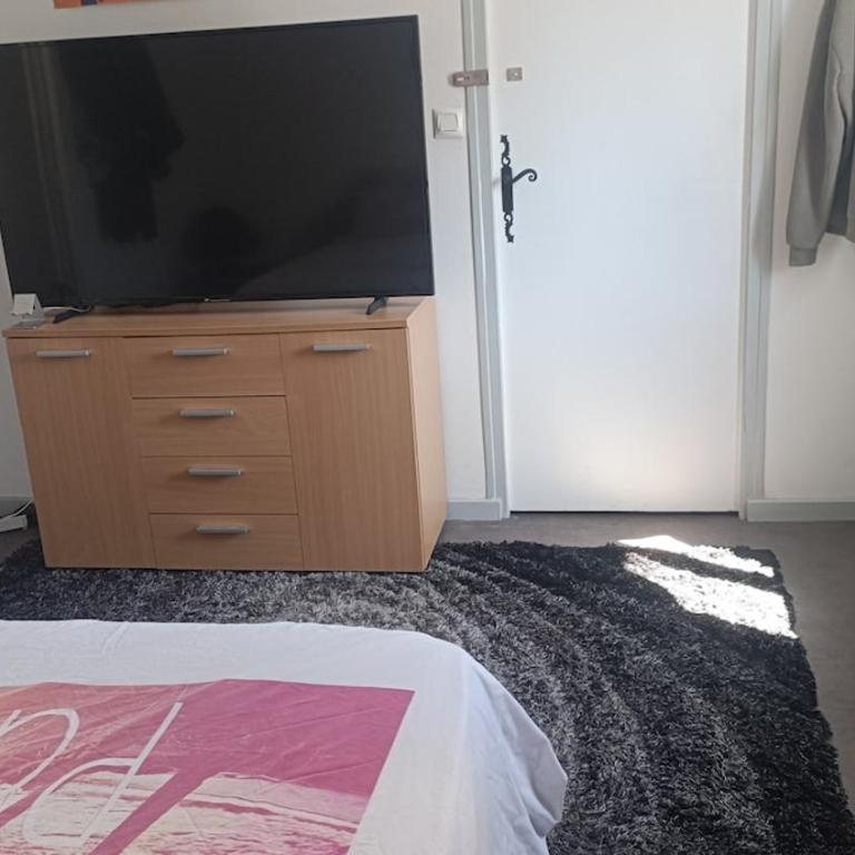 Maison de ville à VICHY - Two-Bedroom Apartment - 11