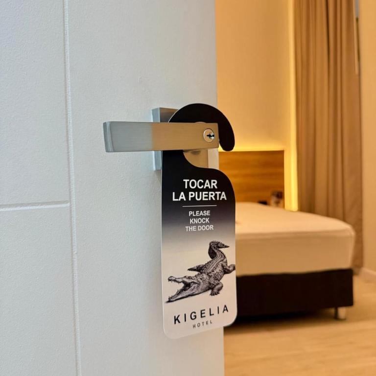 Kigelia Hotel - Deluxe Single Room - 5