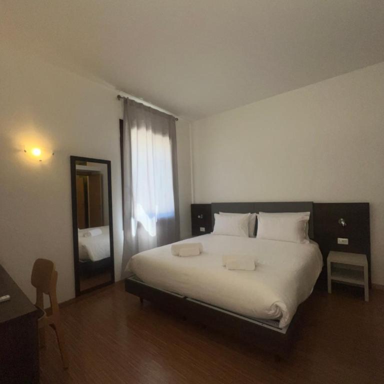Venice rooms Piazza Ferretto, M9 Museum, Duomo,Teatro Toniolo, Airport, Wi Fi, Central City - Appartement 2 Chambres - 9