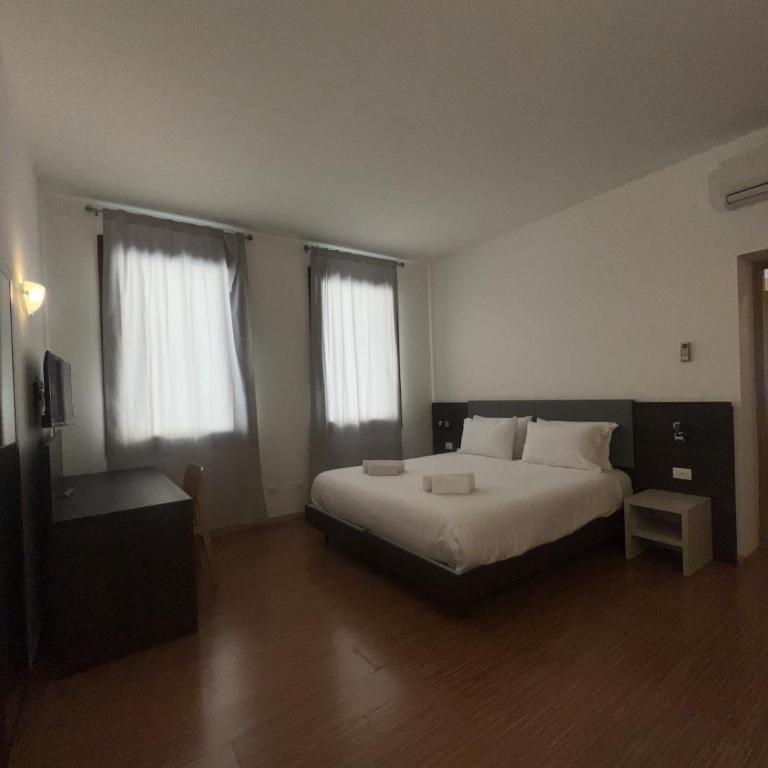 Venice rooms Piazza Ferretto, M9 Museum, Duomo,Teatro Toniolo, Airport, Wi Fi, Central City - Appartement 2 Chambres - 19