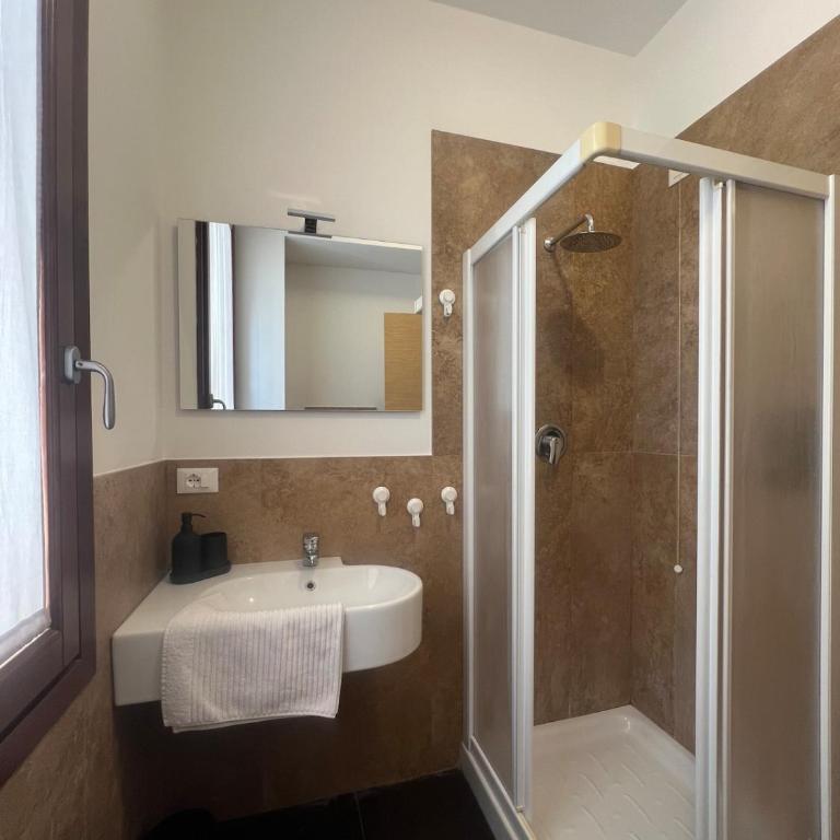 Venice rooms Piazza Ferretto, M9 Museum, Duomo,Teatro Toniolo, Airport, Wi Fi, Central City - Appartement 2 Chambres - 40