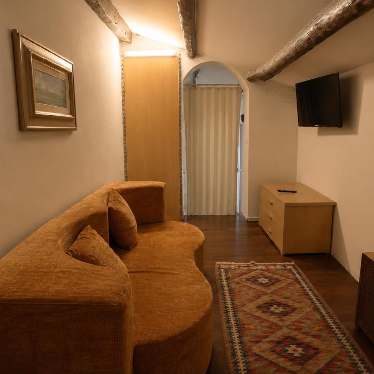 Politeama Central Suite - Luxus Dreibettzimmer - 10