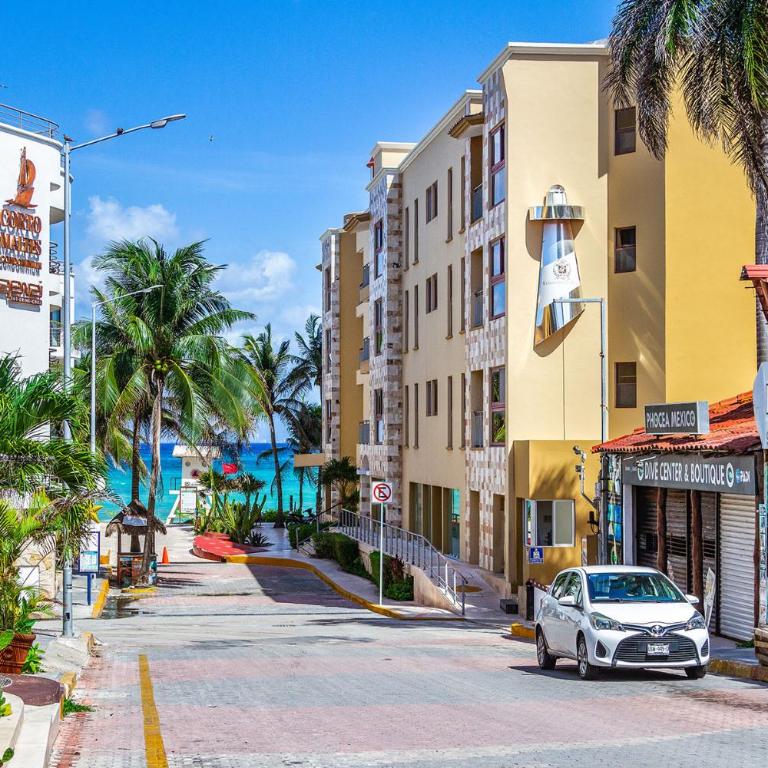 Oceanfront Condo a Block Off 5th in Heart of Playa - Apartamento - 28