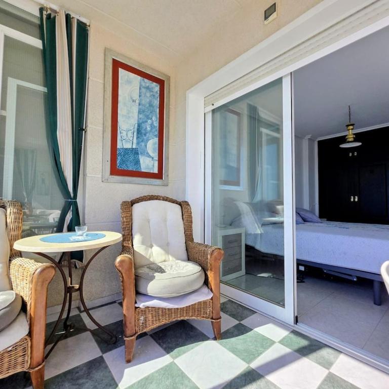 Sea and Harbor View Apartment in the center of Santa Pola - Apartamento de 1 dormitorio - 14