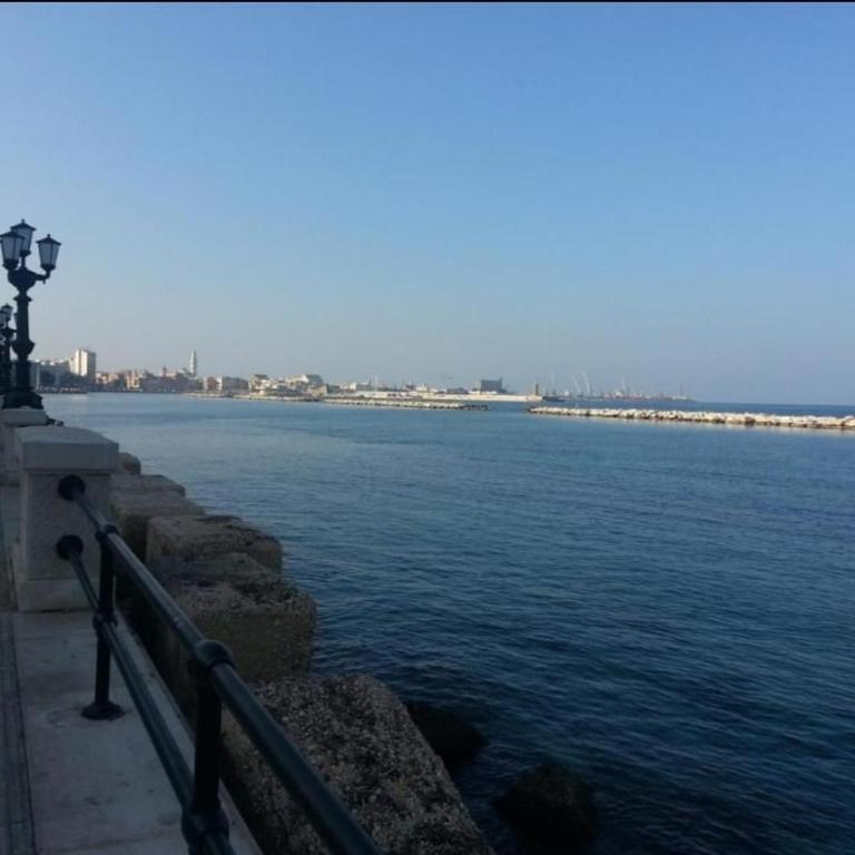 Sea Breeze Apartment with full kitchen 200 metres to the Sea - Appartamento con 1 Camera da Letto - 3