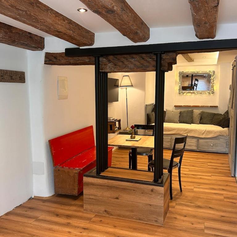 Historisches Altstadt-Apartment im Herzen von Sankt Veit - Apartment mit 1 Schlafzimmer - 12