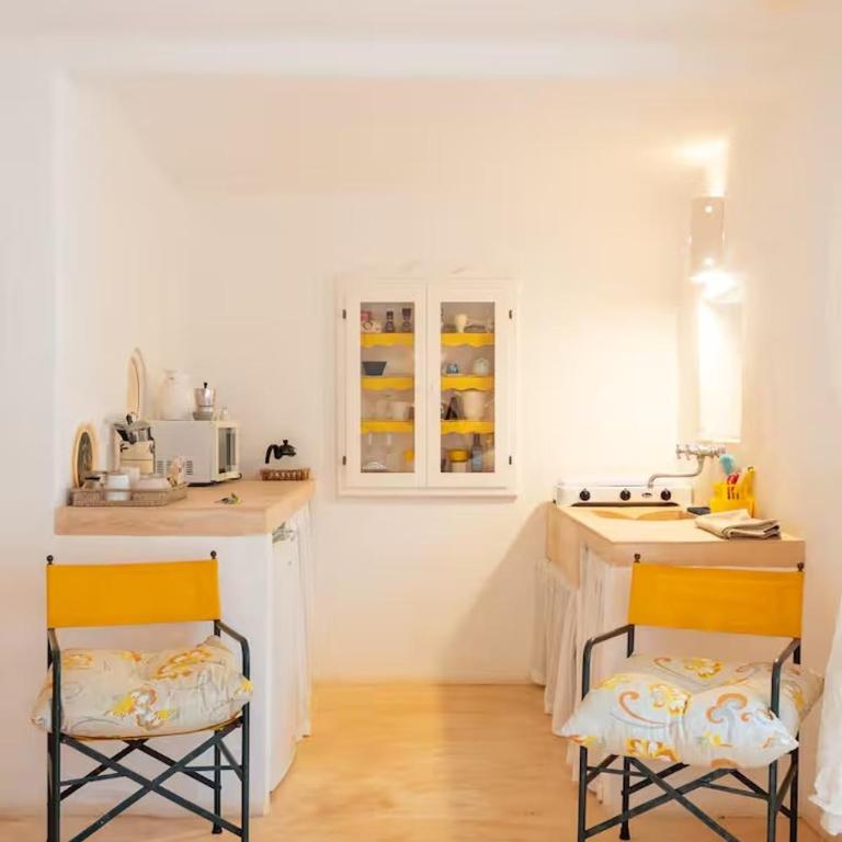 Host In Italy - Casina Gargiulo - Habitación Triple Confort - 24