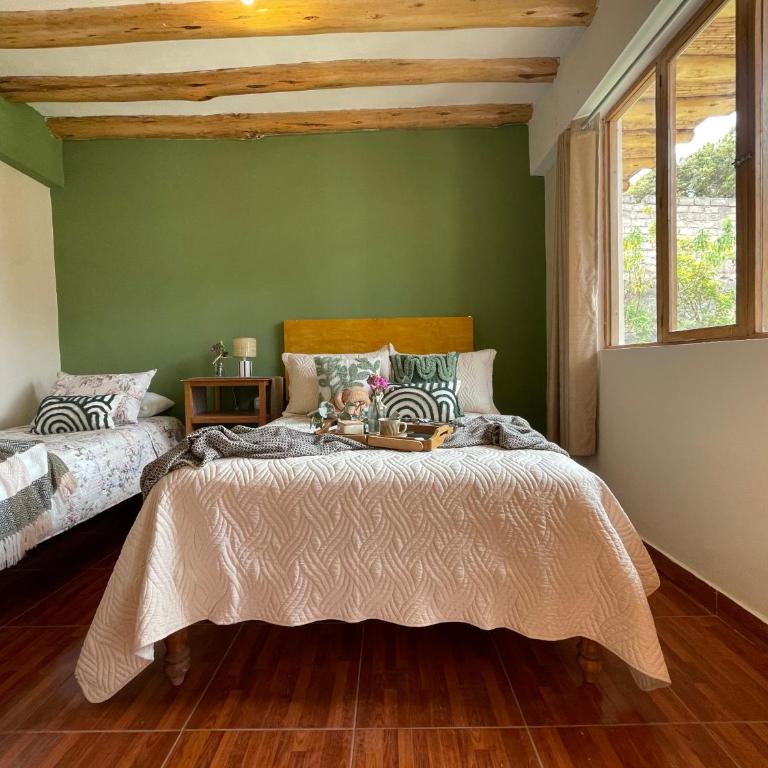 Casa Paqocha Urubamba - Hotel & Garden - Shared Kitchen & Hot Water - Long Stays - Family Room with Private Bathroom - 11