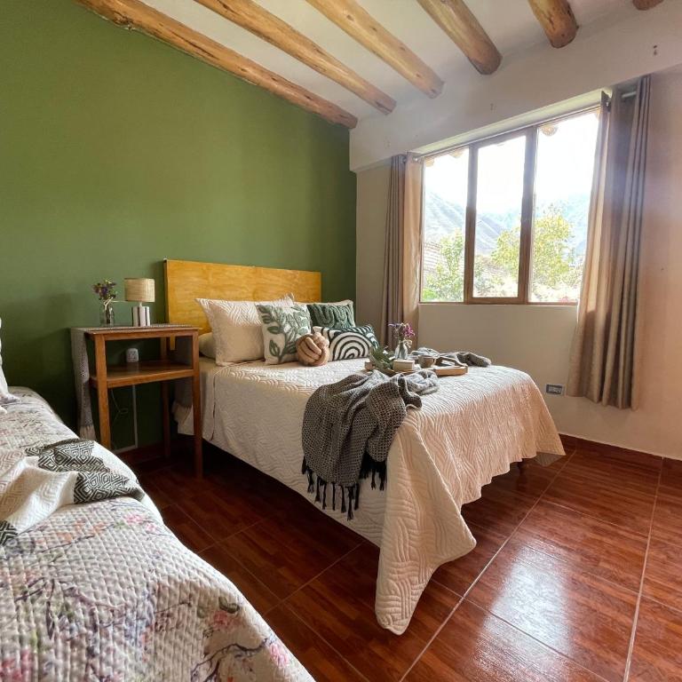 Casa Paqocha Urubamba - Hotel & Garden - Shared Kitchen & Hot Water - Long Stays - Family Room with Private Bathroom - 8