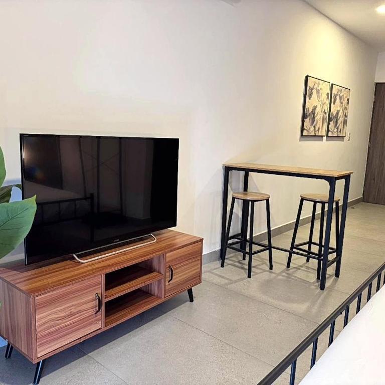 Adhoc Torre Colonia Executive Apartments Monterrey Downtown - Estudio Deluxe - 6