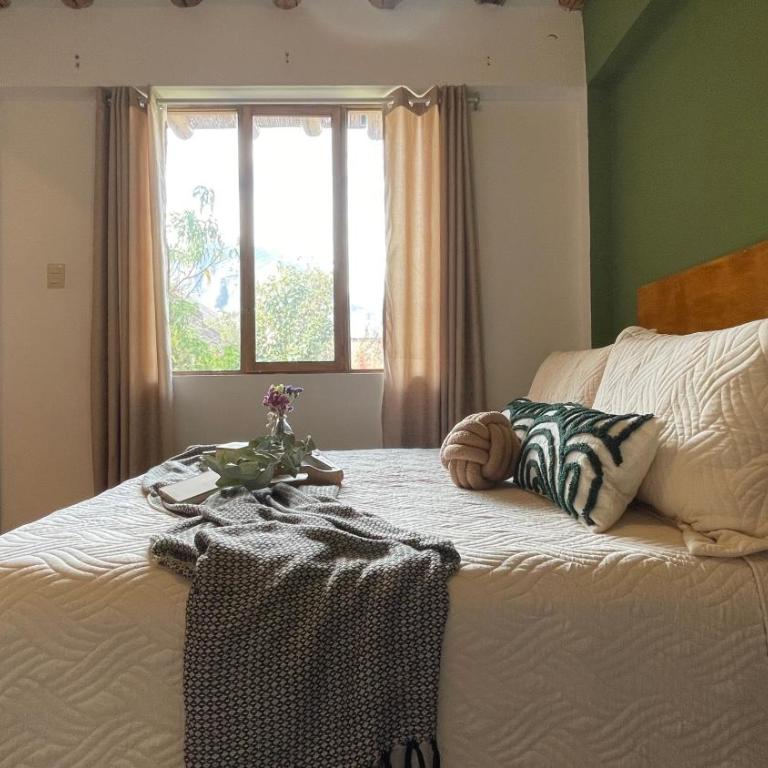 Casa Paqocha Urubamba - Hotel & Garden - Shared Kitchen & Hot Water - Long Stays - Double or Twin Room with Private Bathroom - 15