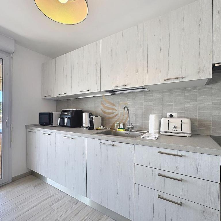 Serenity Getaway–4 people–WiFi–Terrace–Garage - Appartamento - 29