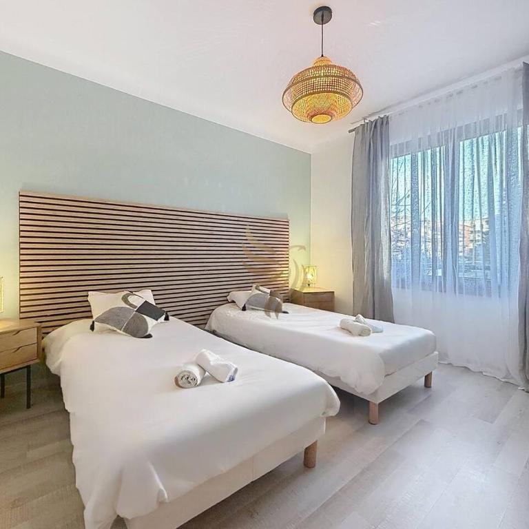 Apt3BR,AC,WiFi, sea view, parking, 3min to beach - Three-Bedroom Apartment - 22