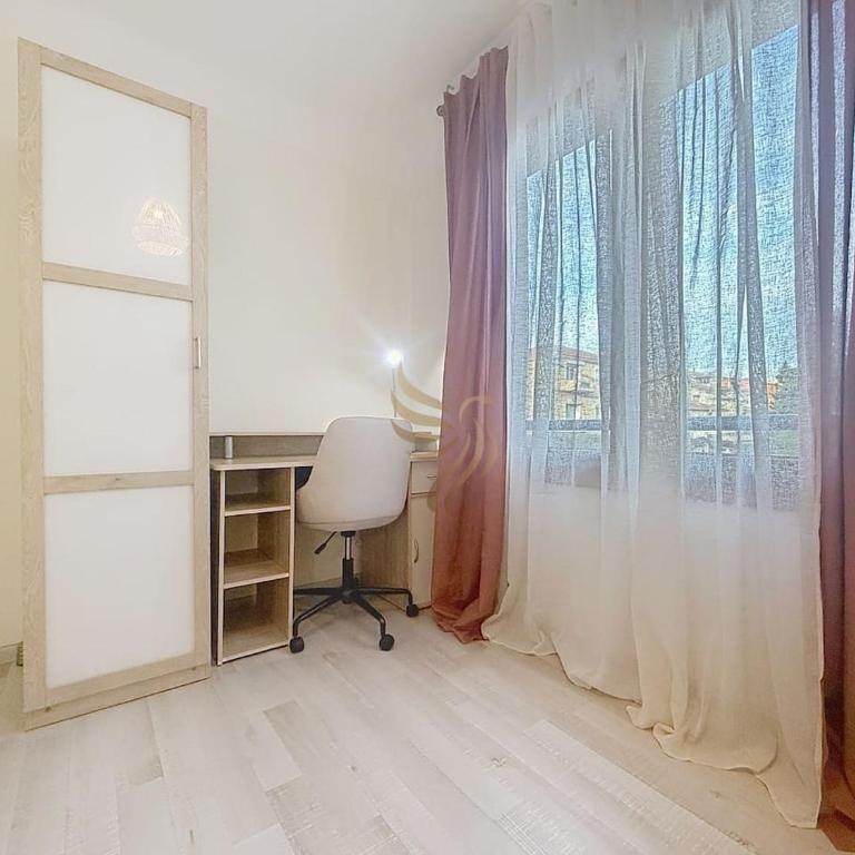 Apt3BR,AC,WiFi, sea view, parking, 3min to beach - Three-Bedroom Apartment - 25