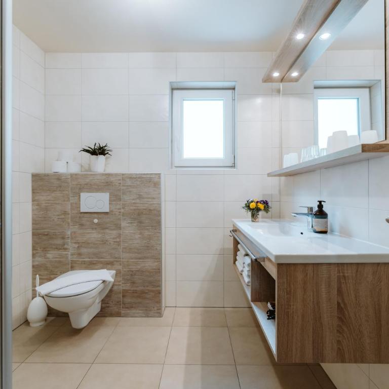 Appartement Seppenbauer - Seppenbauerhof, Kärnten Card inklusive, Ticket Großglockner Hochalpenstraße - Three-Bedroom Apartment - 11