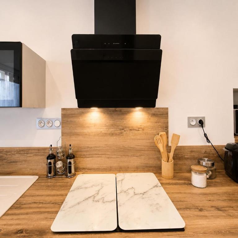 Appartement Design-Centre Historique-Climatisation-Wi-Fi Fibre-Lit 160 cm - Appartement 1 Chambre Classique avec Lit King-Size - 7