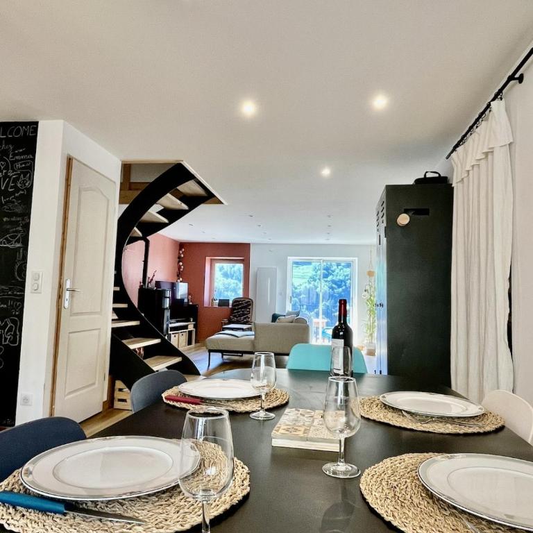 Jolie maison de village - Maison 2 Chambres - 23