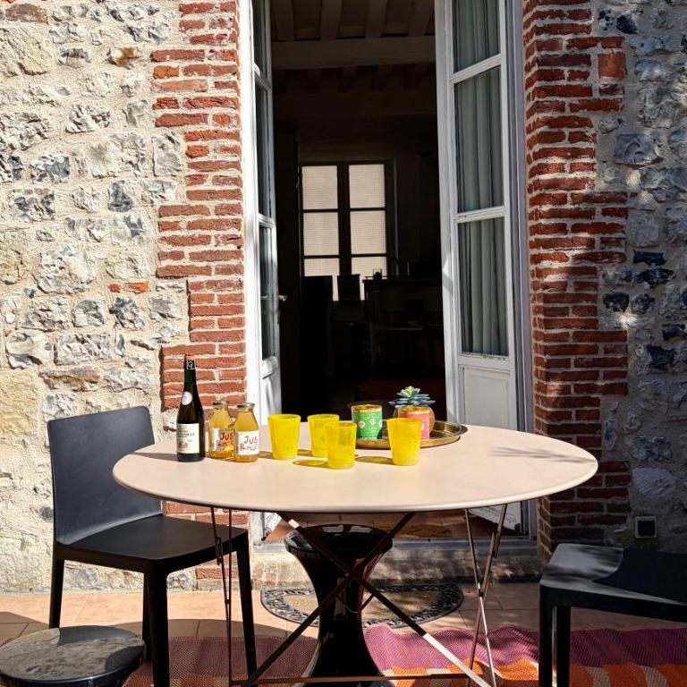 Loft de charme avec jardin privé et parking, à 5 min du Vieux-bassin - Appartement 1 Chambre - 6