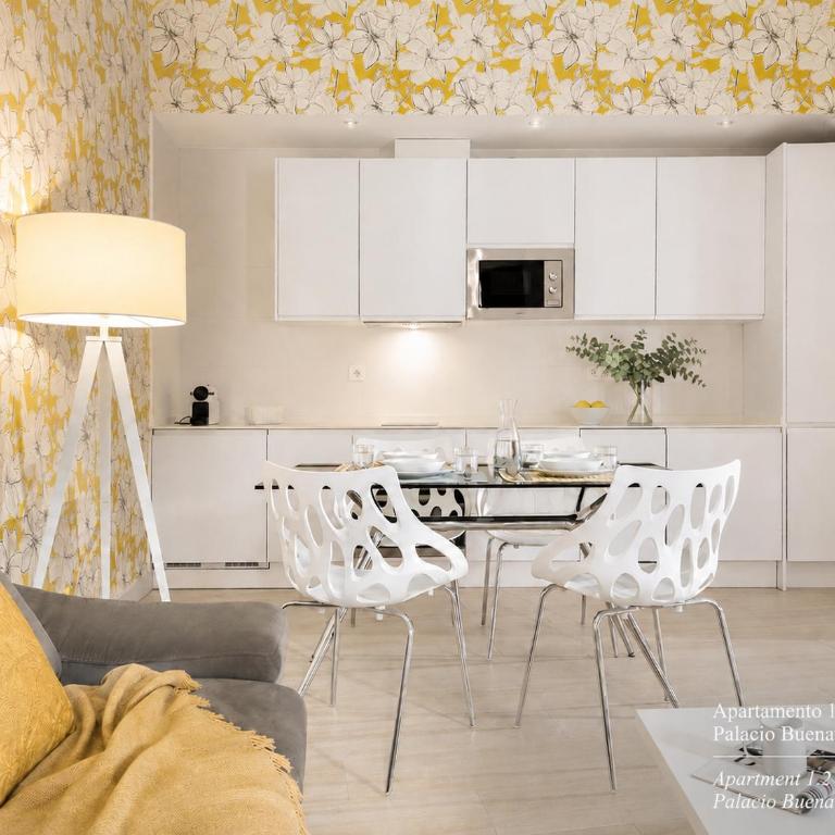 Palacio del siglo XVII frente a los Jardines de Murillo - Apartamento de 2 dormitorios - 20