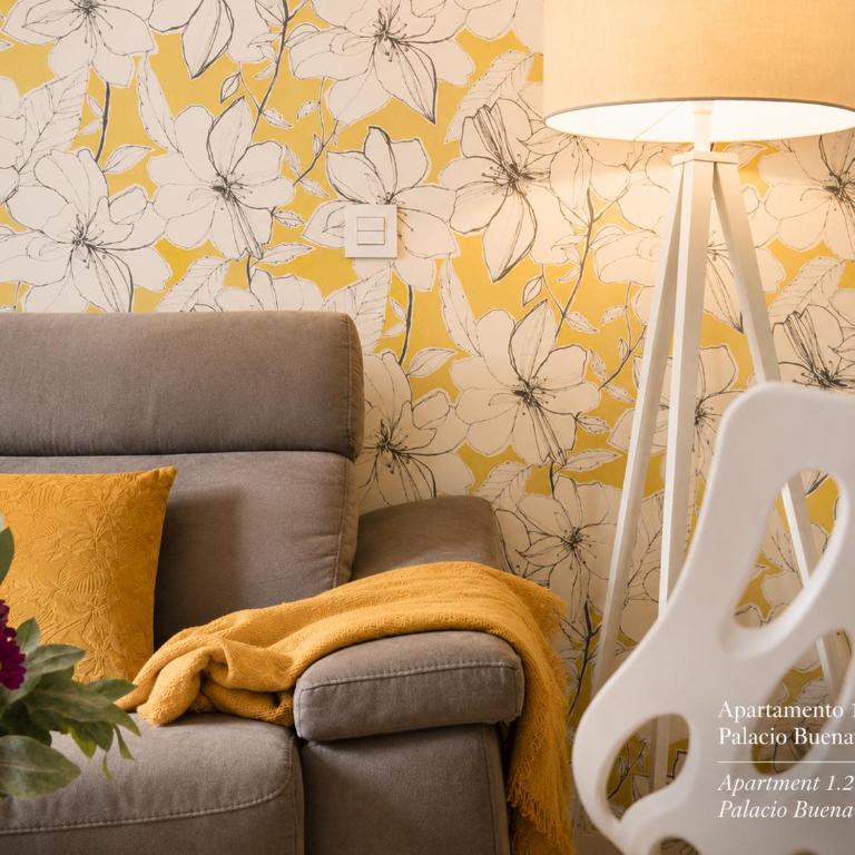 Palacio del siglo XVII frente a los Jardines de Murillo - Apartamento de 2 dormitorios - 22