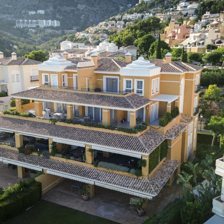 Stunning penthouse with sea view in Altea Hills - Apartment with Sea View - 1