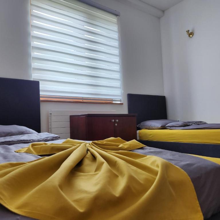 Lux Aeterna Apartments & Rooms - Apartman sa 2 Spavaće Sobe i Balkonom - 3