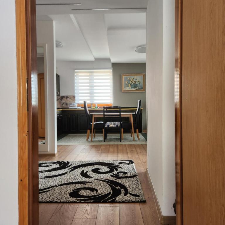 Lux Aeterna Apartments & Rooms - Apartman sa 2 Spavaće Sobe i Balkonom - 21