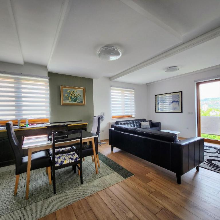 Lux Aeterna Apartments & Rooms - Apartman sa 2 Spavaće Sobe i Balkonom - 22