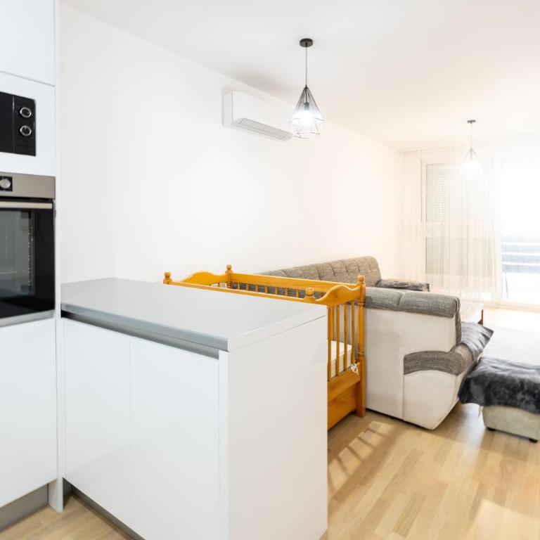 Apartment Emyn - with Garage Parking - Apartman sa 1 Spavaćom Sobom - 24